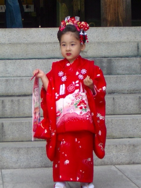 參加七五三的小女孩