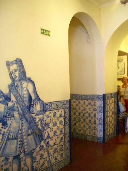 inside Pasteis de Belém