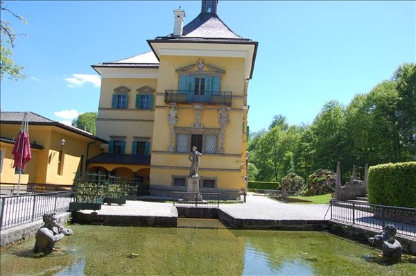 Hellbrunn Palace