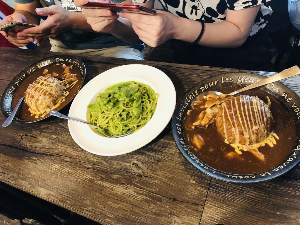 【景美世新】Chaup!轉角冰-轉角遇見冰 不只賣冰還有Cp 【景美世新】Chaup!轉角冰-轉角遇見冰 不只賣冰還有Cp