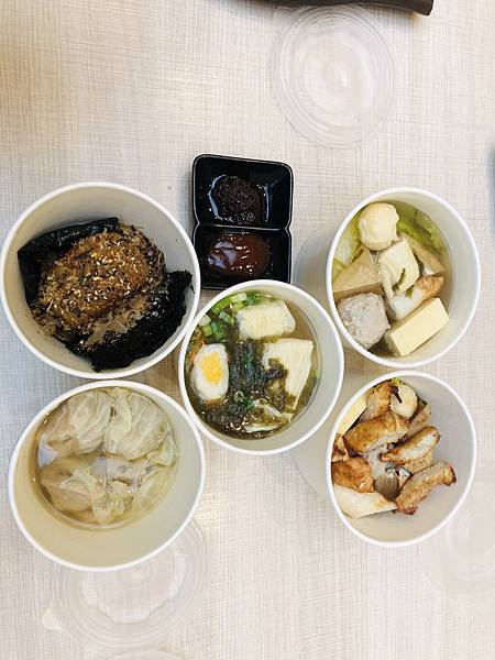 【台北內湖】三軍總醫院吃什麼 微風美食街任你選 【台北內湖】三軍總醫院吃什麼 微風美食街任你選