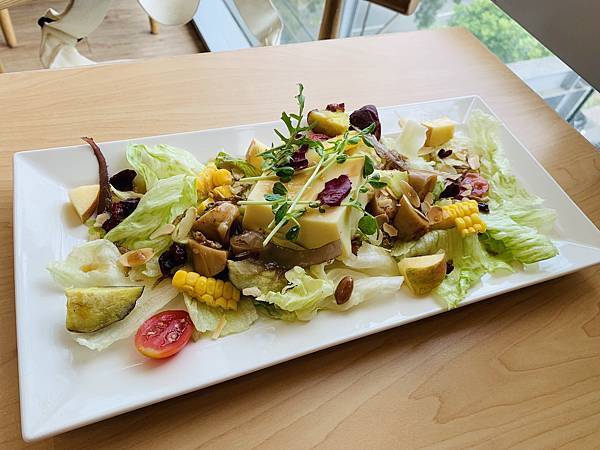 【芝山天母】天母SOGO裡的角落咖啡 omocafe 【芝山天母】天母SOGO裡的角落咖啡 omocafe