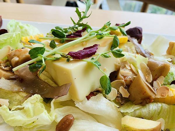 【芝山天母】天母SOGO裡的角落咖啡 omocafe 【芝山天母】天母SOGO裡的角落咖啡 omocafe