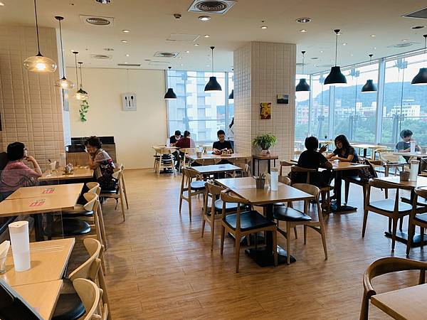 【芝山天母】天母SOGO裡的角落咖啡 omocafe 【芝山天母】天母SOGO裡的角落咖啡 omocafe