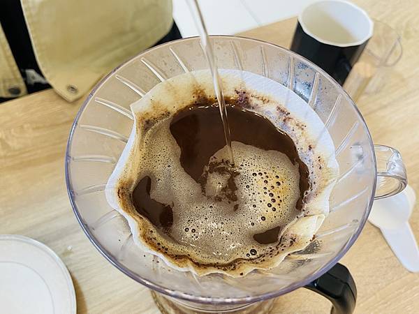【手沖咖啡】TiARA cafe 自選自烘的咖啡豆開箱 衣索