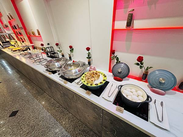 【桃園住宿】IF Motel 商務汽車旅館 風格雙人車庫房 【桃園住宿】IF Motel 商務汽車旅館 風格雙人車庫房