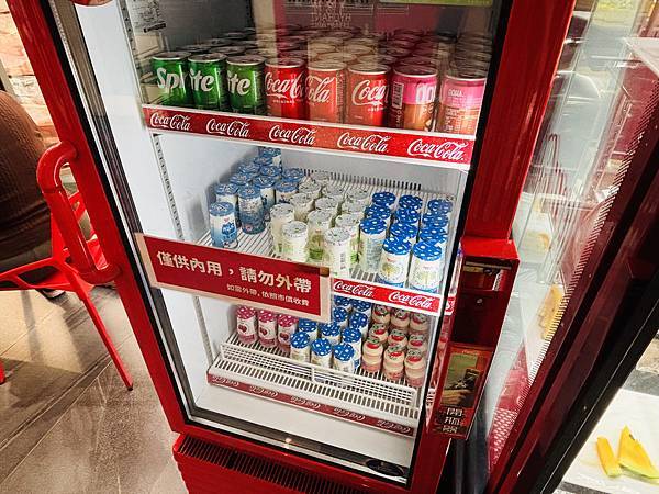 【桃園住宿】IF Motel 商務汽車旅館 風格雙人車庫房 【桃園住宿】IF Motel 商務汽車旅館 風格雙人車庫房