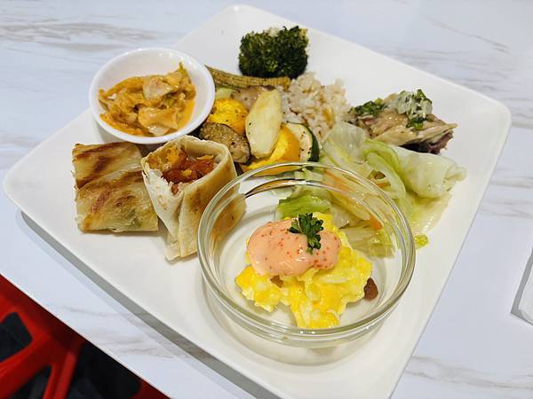 【桃園住宿】IF Motel 商務汽車旅館 風格雙人車庫房 【桃園住宿】IF Motel 商務汽車旅館 風格雙人車庫房