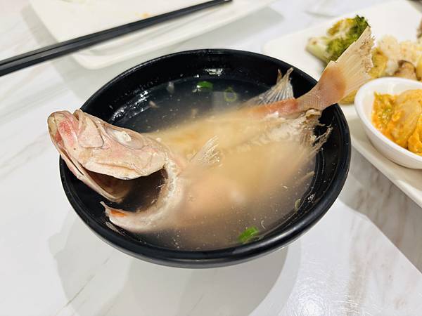 【桃園住宿】IF Motel 商務汽車旅館 風格雙人車庫房 【桃園住宿】IF Motel 商務汽車旅館 風格雙人車庫房