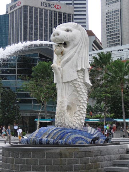 450px-Merlion,_Dec_05