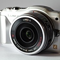 Panasonic LUMIX GF5 My First Mirrorless