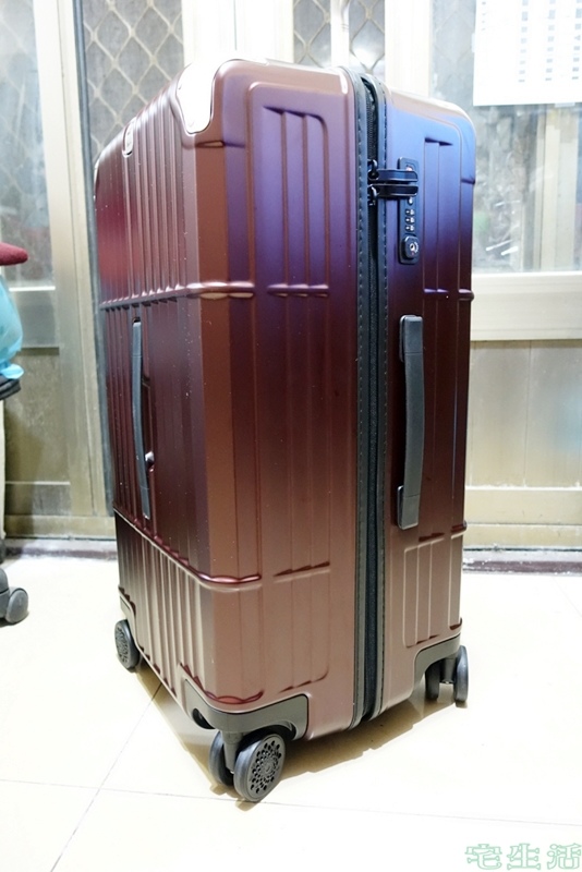 LNKU6540.jpg