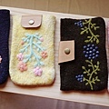 刺繡感手機套.JPG