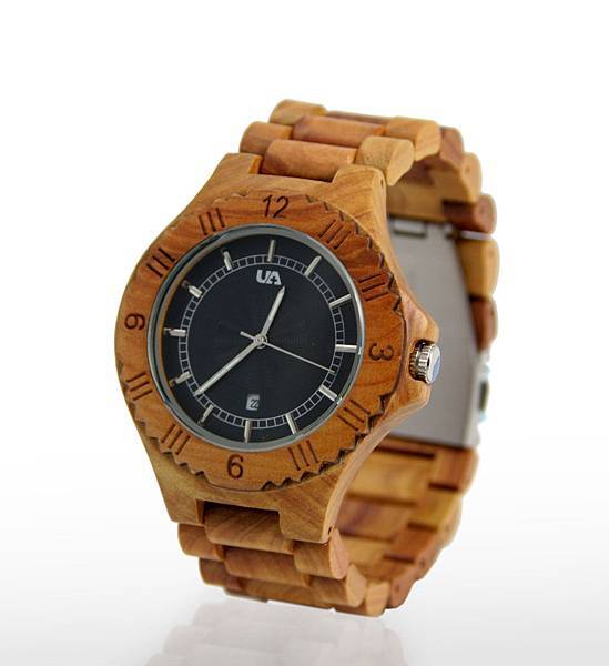 台灣設計原創品牌 UA WOOD 能量健康木錶登場！