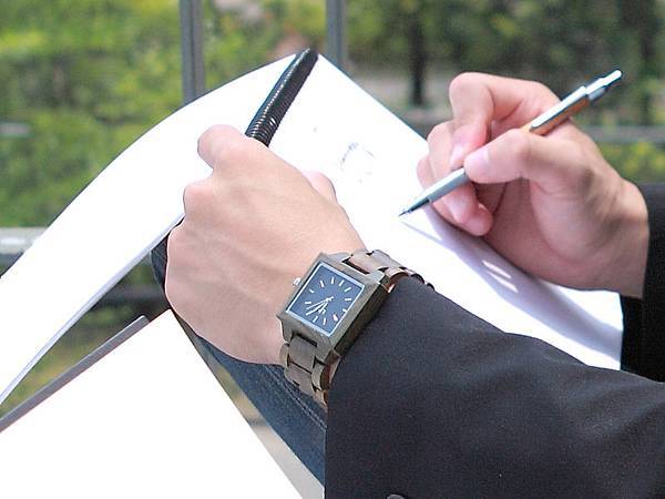 IMG_8886 拷貝ss 台灣設計原創品牌 UA WOOD 能量健康木錶登場!