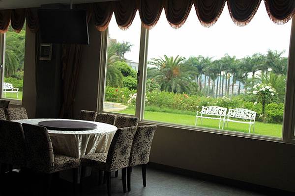 2014桃園油桐花開蘿莎會館 172 (800x533).jpg