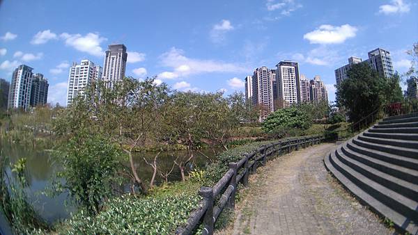 DSC_1306.JPG DSC_1306.JPG