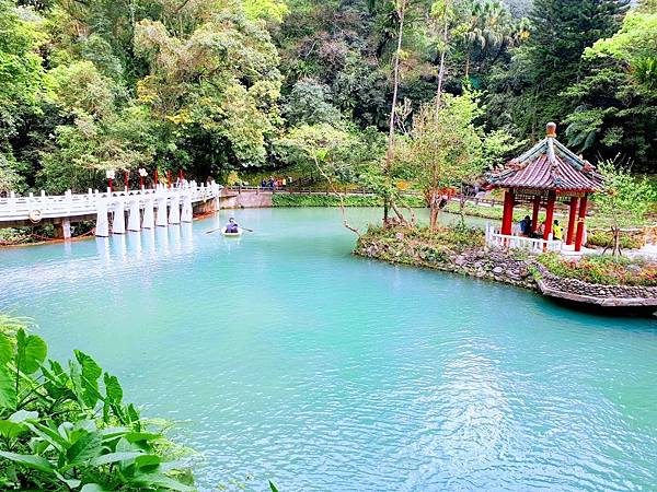 烏來好好玩【情人步道/雲仙樂園/桂山電廠冰棒/濛濛谷】烏來必遊五大景點/烏來必吃美食/烏來一日遊 烏來瀑布,空中纜車,雲仙樂園,情人步道,烏來小台車,濛濛谷,烏來老街,新北,烏來,一日遊,烏來遊客中心,桂山電廠,登山,湖泊,溫泉