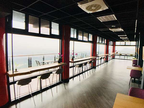 內湖最美的咖啡屋 碧山巖藝文休閒中心 喝咖啡賞景視野極佳遠眺101景觀座位 白石湖吊橋雙心池步道 大海愛上藍天旅遊日記分享