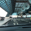 LINE_ALBUM_Uber 桃園機場 第二航站接機_221201_5.jpg