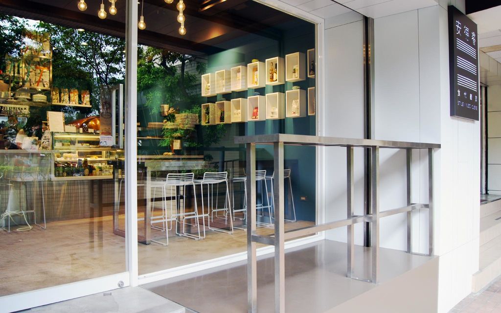 安德睿食代義廊