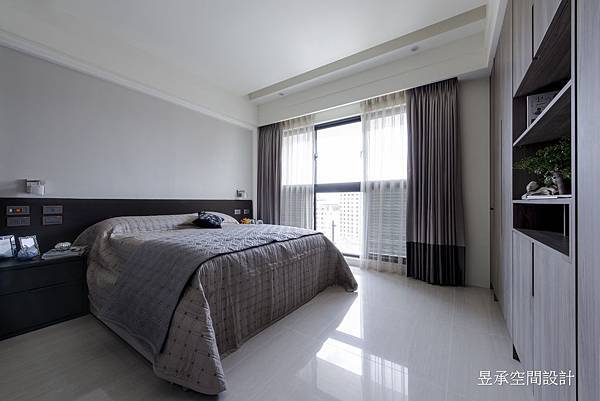 主臥室 主臥室
