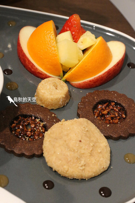 IMG_1820.jpg IMG_1820.jpg