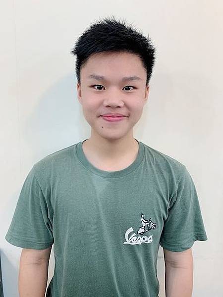 java-student-huang.jpg java-student-huang.jpg
