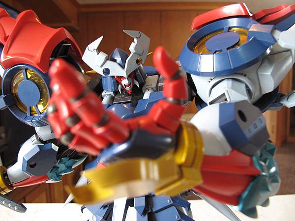 S.R.G-S 1/144 武神裝攻 DyGenGuard