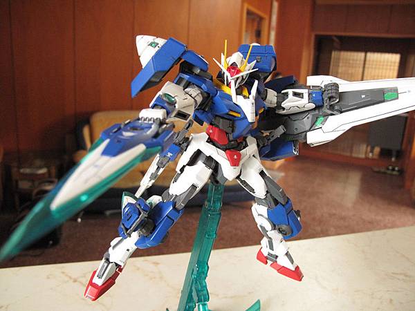 MG 00 Gundam 7 Sword/G