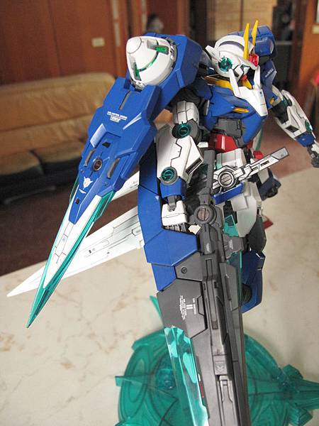 MG 00 Gundam 7 Sword/G