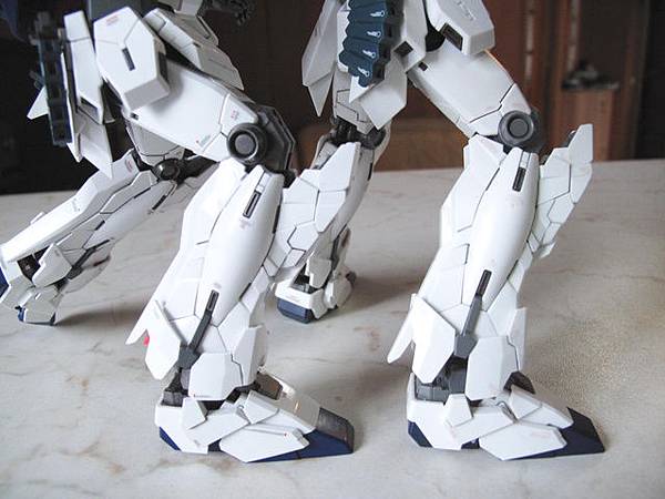 MG Unicorn Gundam HD + MS-Cag...