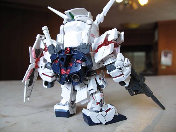 BB Unicorn Gundam