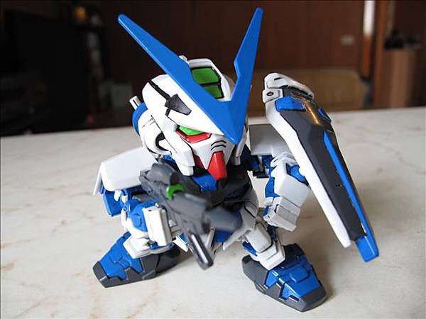 BB Gundam Astray Blue Frame