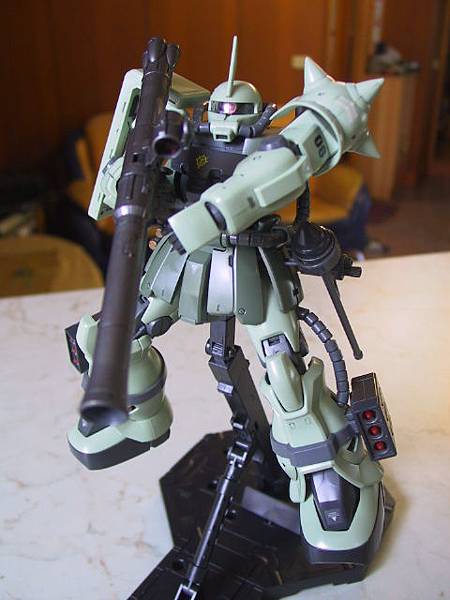 MG  Zaku II F2