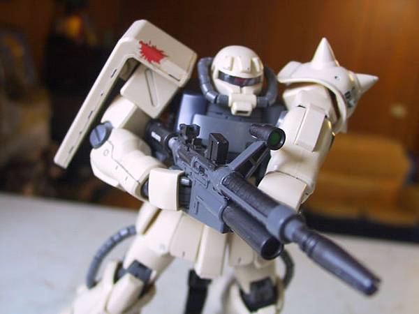 MG  Zaku II F2 (EFSF)