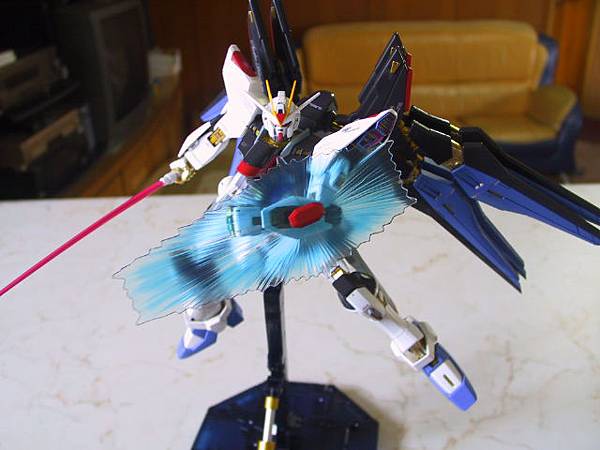 MG Strike Freedom Full-Burst Mode