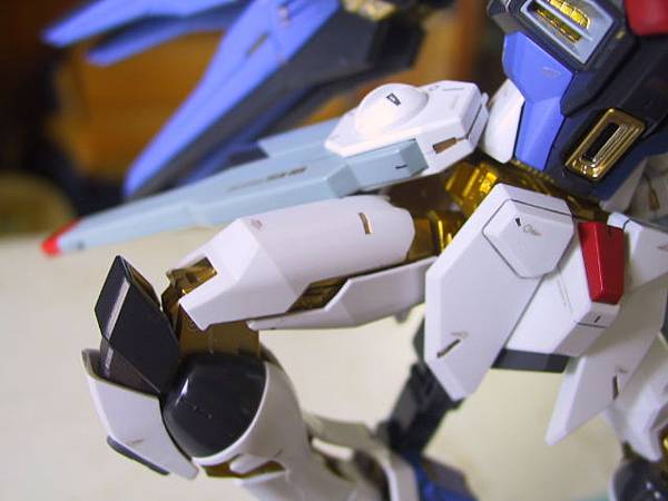 MG Strike Freedom Full-Burst Mode