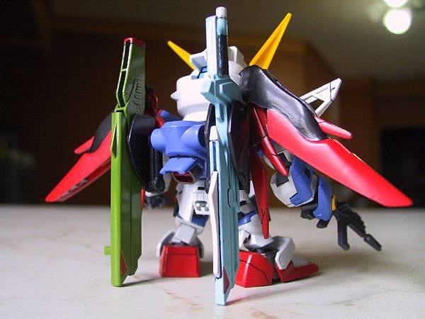 BB  Destiny Gundam