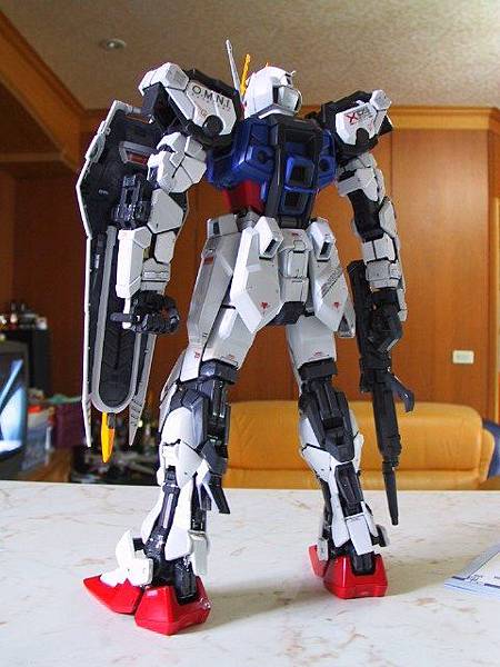 PG  Strike Gundam