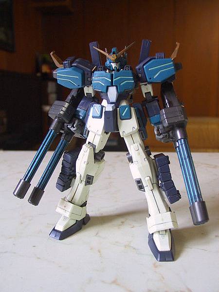 HG 1/100 Gundam Heavyarms(EW)