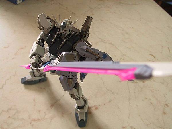 MMM  Strike Gundam