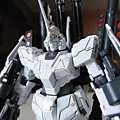 HGUC Full Armor Unicorn Gundam (U.M.)