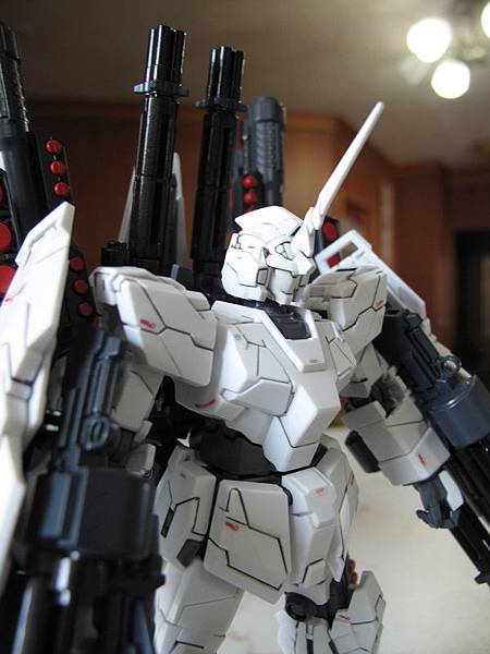 HGUC Full Armor Unicorn Gundam (U.M.)