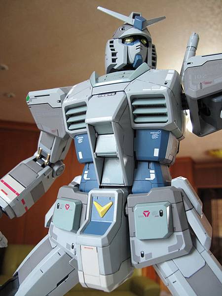 MegaSize 1/48 G3 Gundam ver.GFT (仿RG配色)