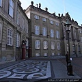 阿馬林堡宮 (Amalienborg)