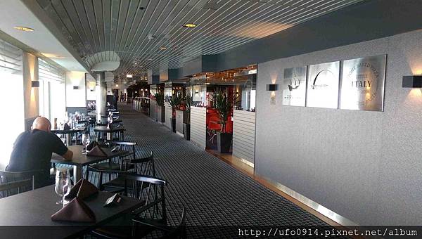 DFDS Crown Seaways 的lounge bar