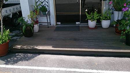 1020720華航松山機場員工餐廳木作平台-施工前 1020720華航松山機場員工餐廳木作平台-施工前