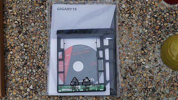 GIGABYTE P57X v7 開箱分享