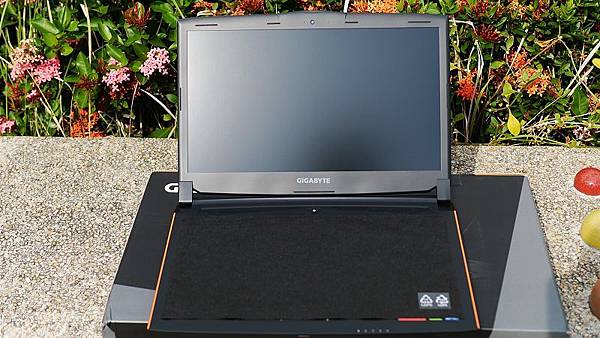 GIGABYTE P57X v7 開箱分享